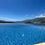 Villa Capa *