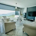 Capa Villa