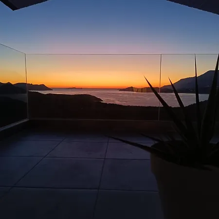 Capa * Kaş